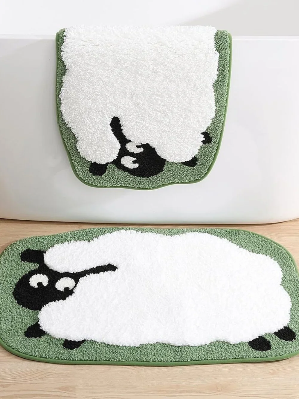 Cute Sheep Bath Rug, Bathroom Mat Non-Slip Soft Shower Rug Funny Plush Microfibe